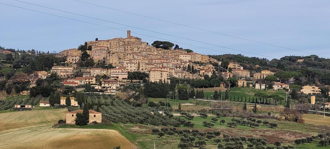 Agriturismo Il Poggio 卡萨莱马里蒂莫 外观 照片